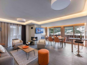 Appartement 3 pièces en rénovation – Grand salon épuré à Courchevel Moriond, proche remontées mécaniques - FR-1-563-7